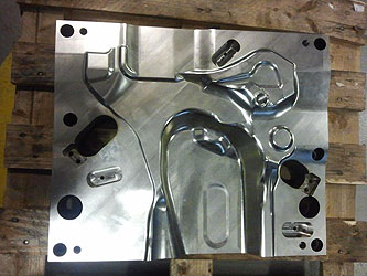 Střižné a ohybové nástroje