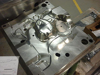 Střižné a ohybové nástroje